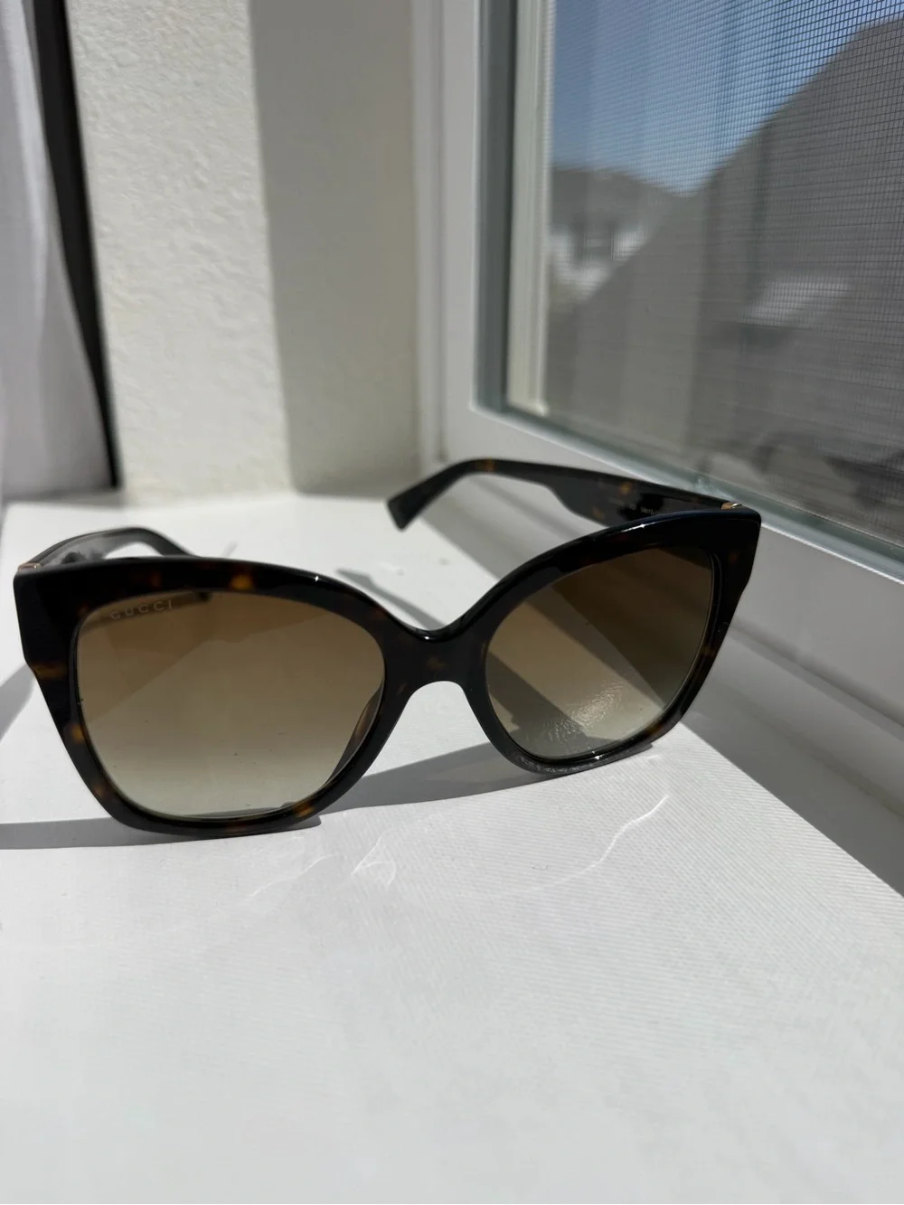 Gucci Tortoiseshell Cat-Eye Women’s Sunglasses - Brown Lenses